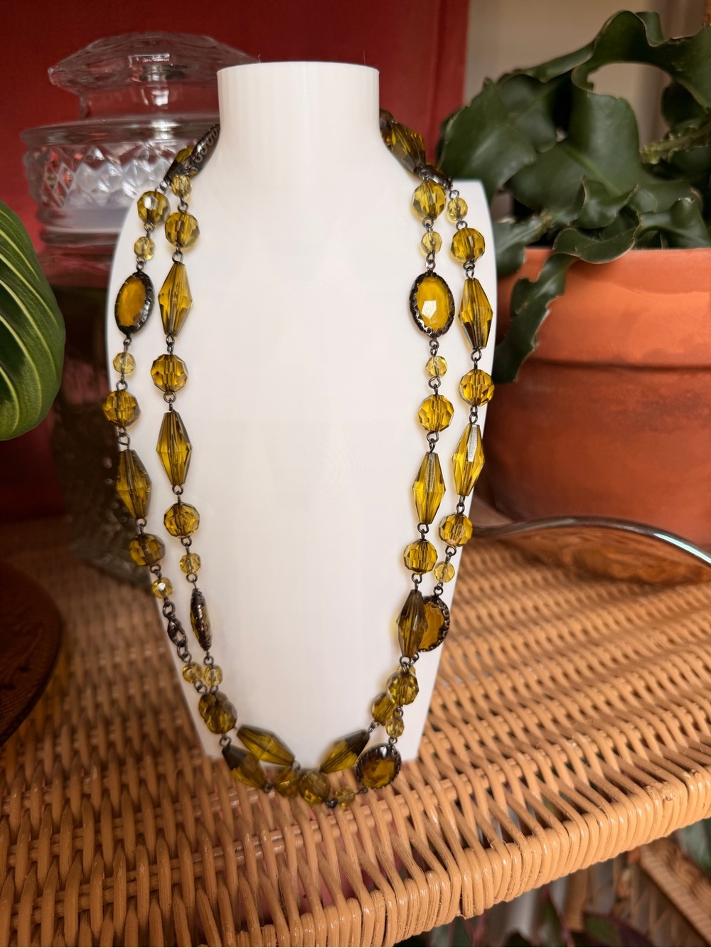 Vintage Handmade Olive Amber Green Faceted Glass Bead Necklace